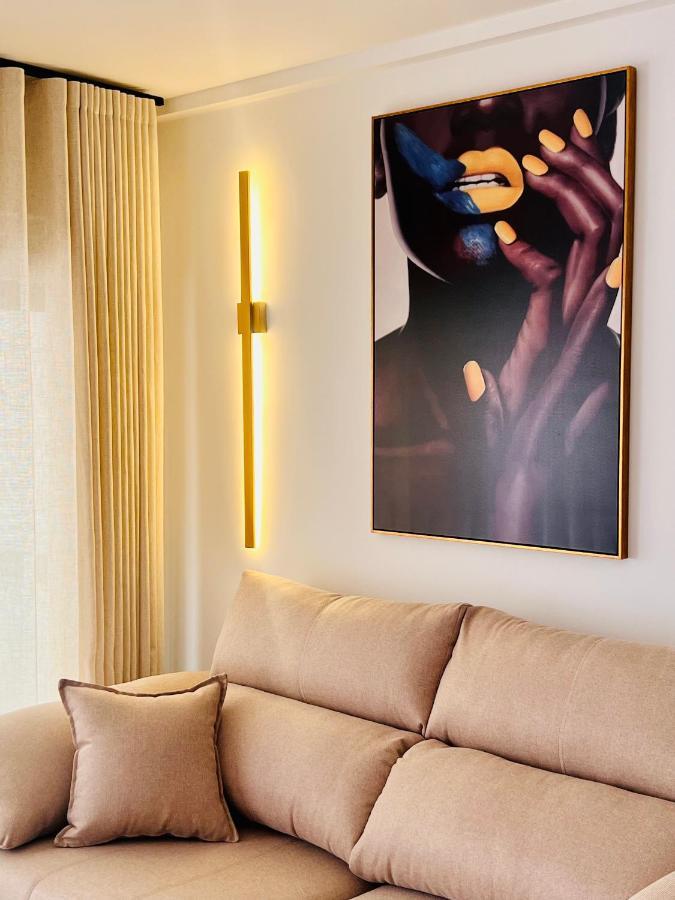 Apartamento Boutique Beluga Garrucha Buitenkant foto